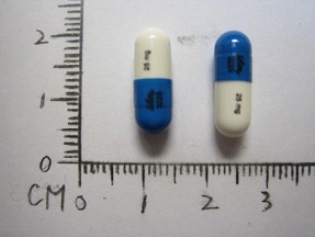Un25