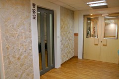 Warm homestyle reception room